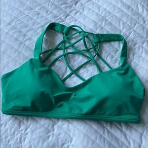 Free to be Lululemon sport bra